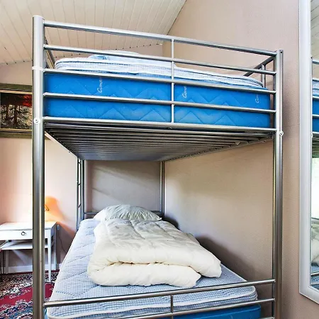 Two-bedroom Holiday In Hyllinge 3 Holiday home