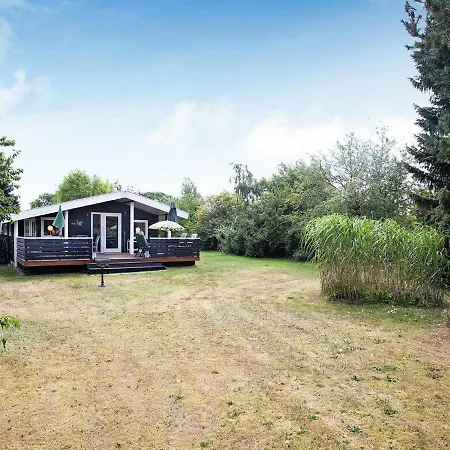 Hébergement de vacances Two-bedroom Holiday In Hyllinge 3