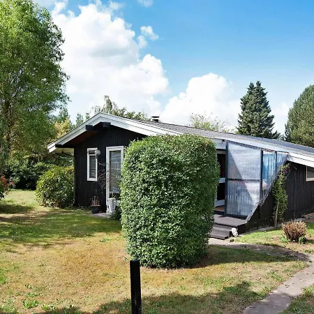 Two-bedroom Holiday In Hyllinge 3 * Kirke-Hyllinge