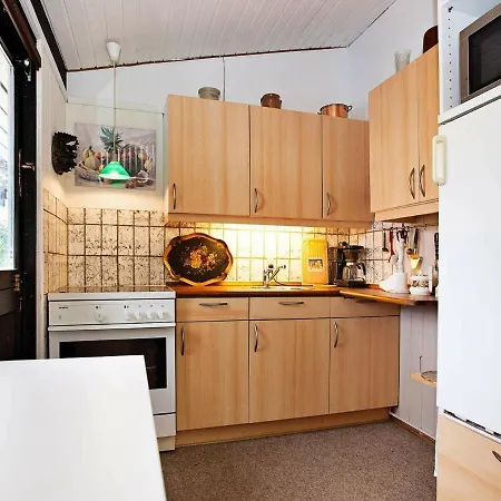 Two-bedroom Holiday In Hyllinge 3 Hébergement de vacances